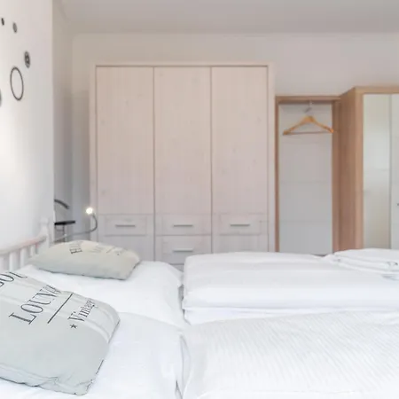 아파트 Haus Pamir We 12 